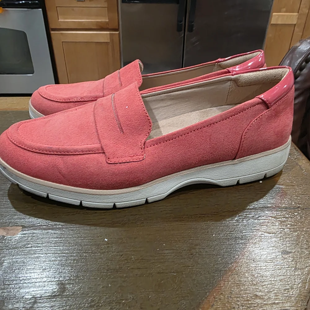 Dr. Scholl's Women's Red Loafers - Picture 2 of 6